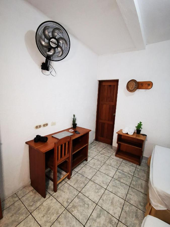 Natz Hotel Flores Exterior foto