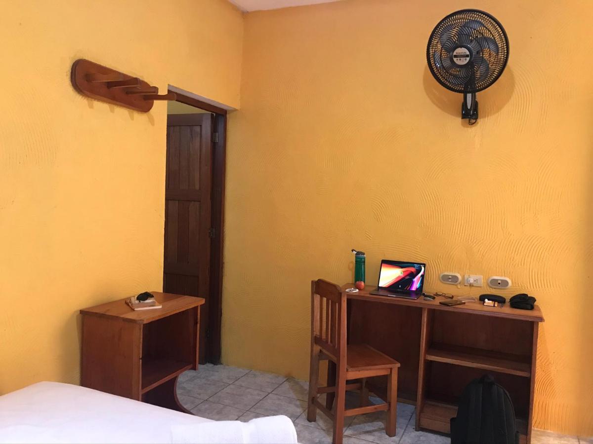 Natz Hotel Flores Exterior foto